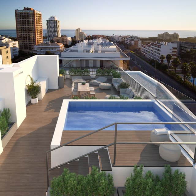 Terraço de cobertura com piscina privativa